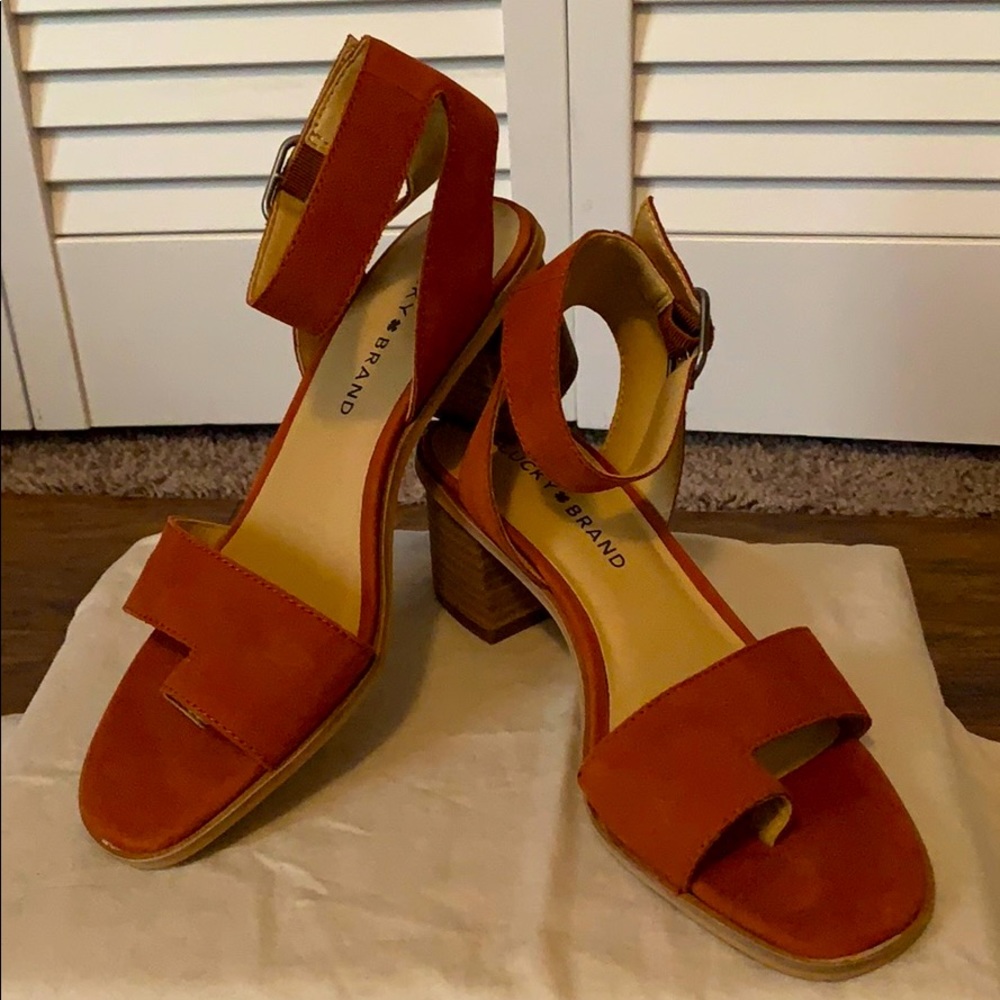 Lucky Suede Block Heel Sandal